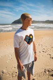 [031215H43] REMERA MC - CUTE